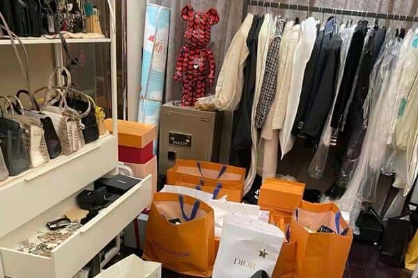 沈阳市沈河回收一线品牌衣服